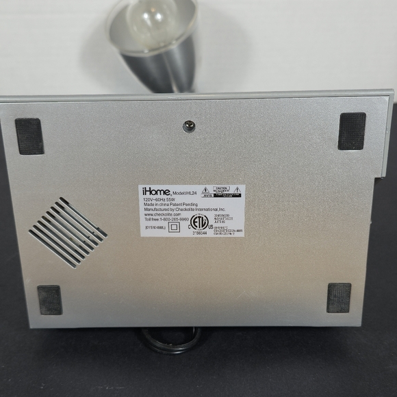 Ihome Lamp & Speaker Ipod Dock Model iHL24 - Picture 5 of 6